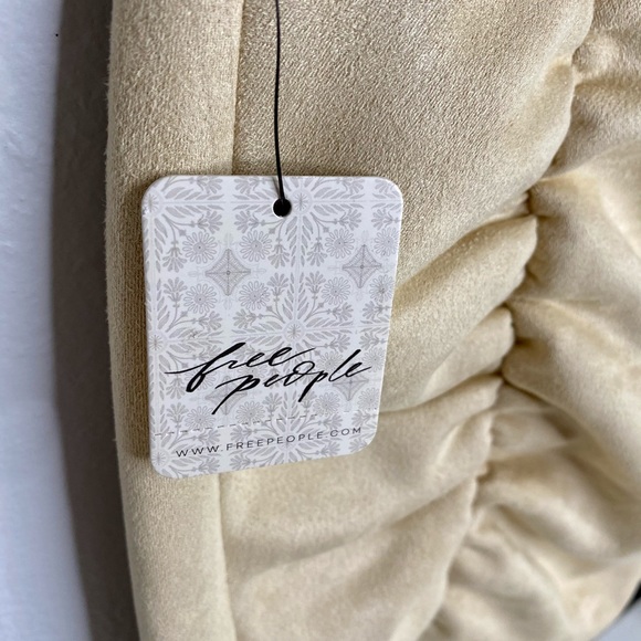 NWT FREE PEOPLE Cinched Seam High Rise Slit Detail Tan Faux Suede Mini Skirt - Picture 7 of 9